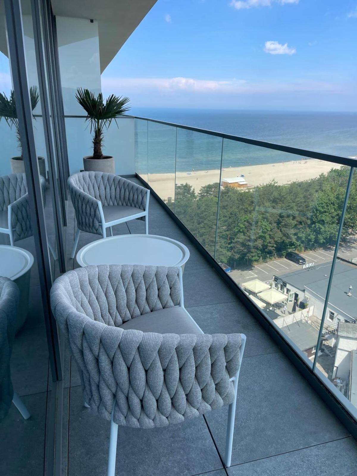 Waveview Premium 10Th Floor Baltic View Apartment Miedzyzdroje Exterior photo